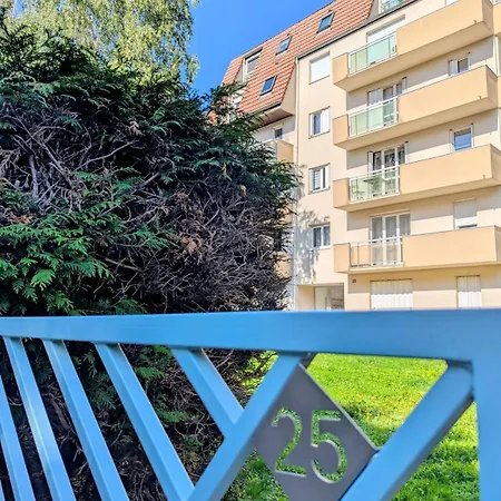 Διαμέρισμα Zen - 5 Minutes Du Centre-ville, Parking Gratuit